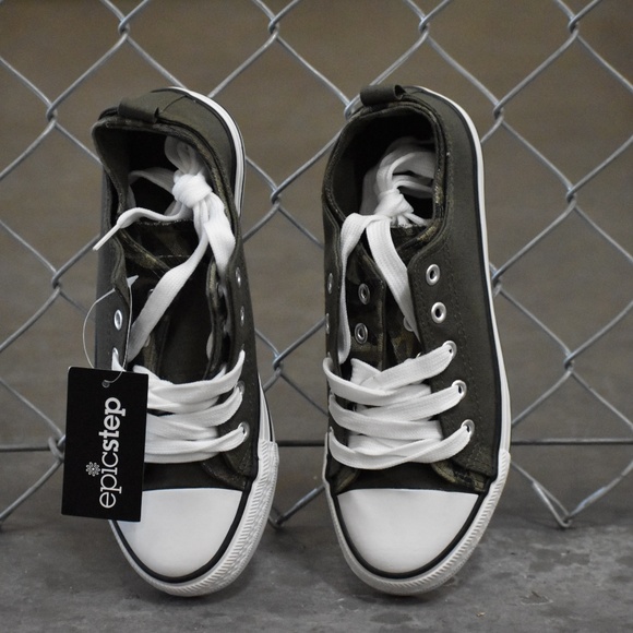 Camouflage Olive Sneakers for Women - Picture 2 of 3